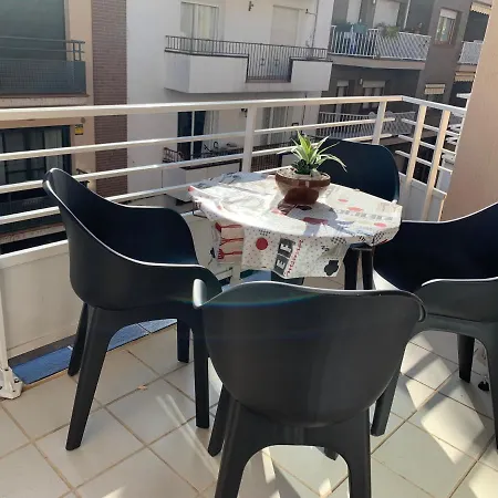 Acogedor Apartamento En Roses - 50M Playa - Wifi - Aire Acondicionado Exterior photo